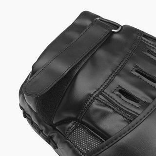 Boxpratzen Adidas Speed Schwarz-weiß