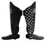 Schienbeinschoner Fairtex Wettbewerb SP5 mit schwarzen Fußstützen