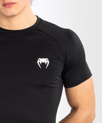 Rashguard Venum Contender kurzärmelig