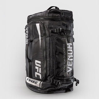 Sporttasche Venum UFC Fight Week Unity Schwarz-Weiß 