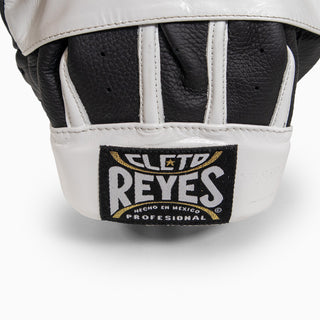 Boxpratzen Cleto Reyes Kurven 