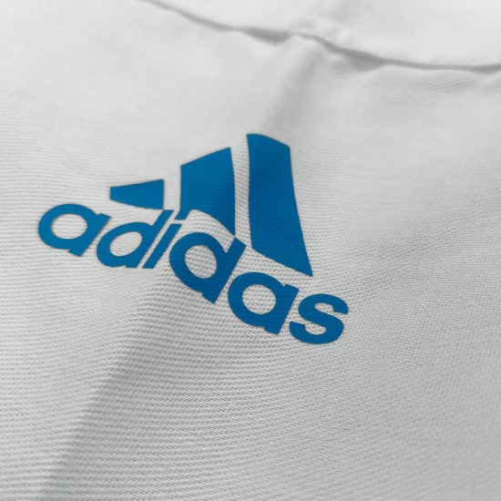 Karateanzug Adidas K200 FIJLKAM mit Gurtel Combat Arena