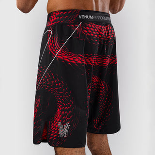 MMA Shorts Venum Matupa Schwarz-rot-Combat Arena