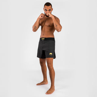 MMA Shorts Venum X Ares 2.0 Schwarz-Gold 