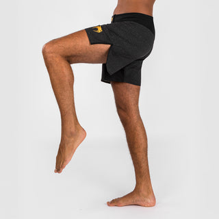 MMA Shorts Venum X Ares 2.0 Schwarz-Gold 