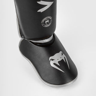 Schienbeinschoner Venum Challenger Schwarz-Silber 