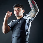 Rashguard Half Sumo Sugoi Ranked Bianco-Combat Arena