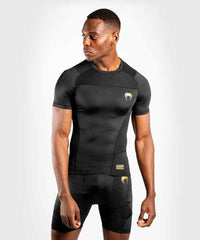 Rashguard Venum G-Fit Nero-oro maniche corte