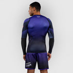 Rashguard Venum Tekken 8 Kazuya langärmlig Schwarz-Lila-Combat Arena