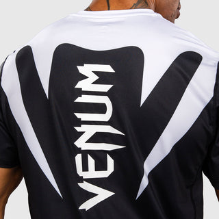 T-shirt Venum Attack 90 Dry Tech Schwarz-weiß-Combat Arena